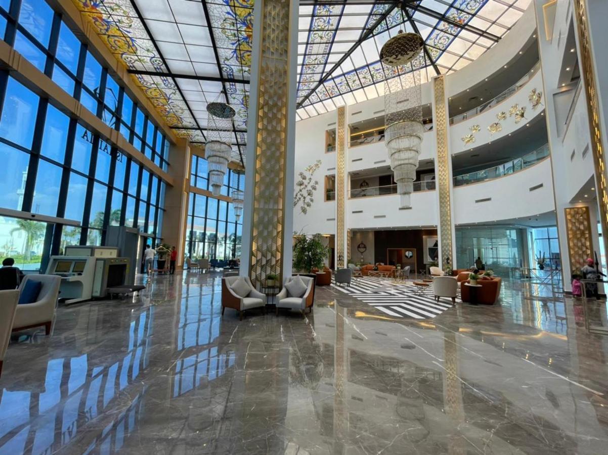 Golden Jewel Ismalia Iszmáilija Kültér fotó