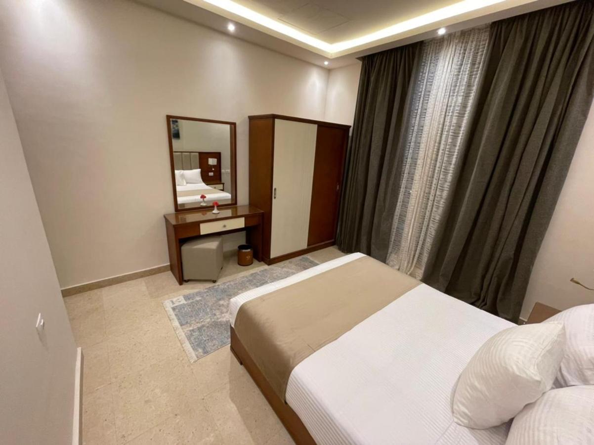 Golden Jewel Ismalia Iszmáilija Kültér fotó